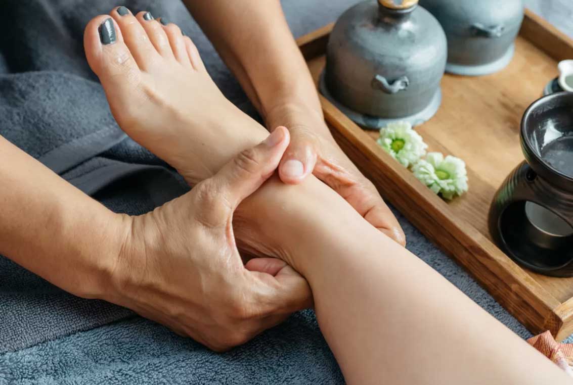 Jasa Pijat P:anggilan Pijat murah untuk wanita  Pijat Relaksasi Panggilan Bandung & Cimahi di Kosambi Bandung - Rico Pijat Yoni di Bandung